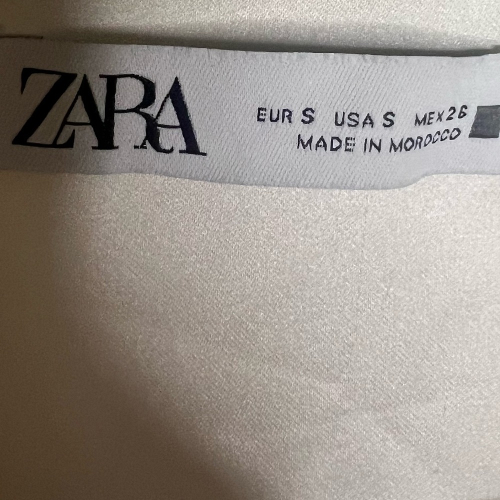 Zara Cream Satin Effect Jumpsuit size small - Picture 4 of 5